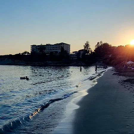 Calm Seaview Nest - 8 Mins From Coral Bay ペイヤ