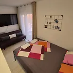 Calm Seaview Nest - 8 Mins From Coral Bay Lejlighed *